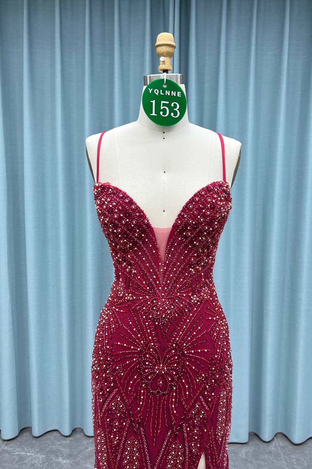 YQ0153 Burgundy Feathers Beadings Evening Dress Mermaid
